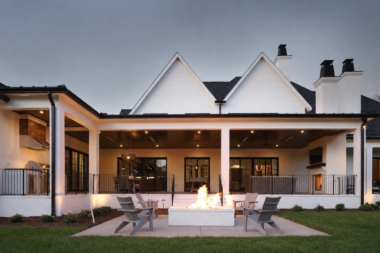 treat-your-patio-as-its-own-outdoor-room-1-1